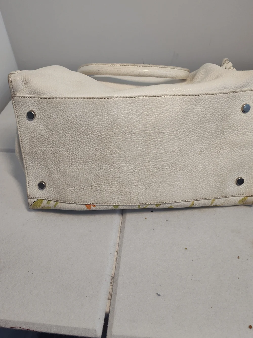 Floral Whipstitch Tassel Tote - Cream with Pink & Orange Flowers